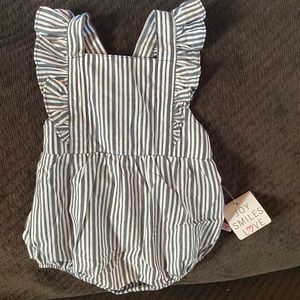 NWT Ruffle Butts Bubble Romper